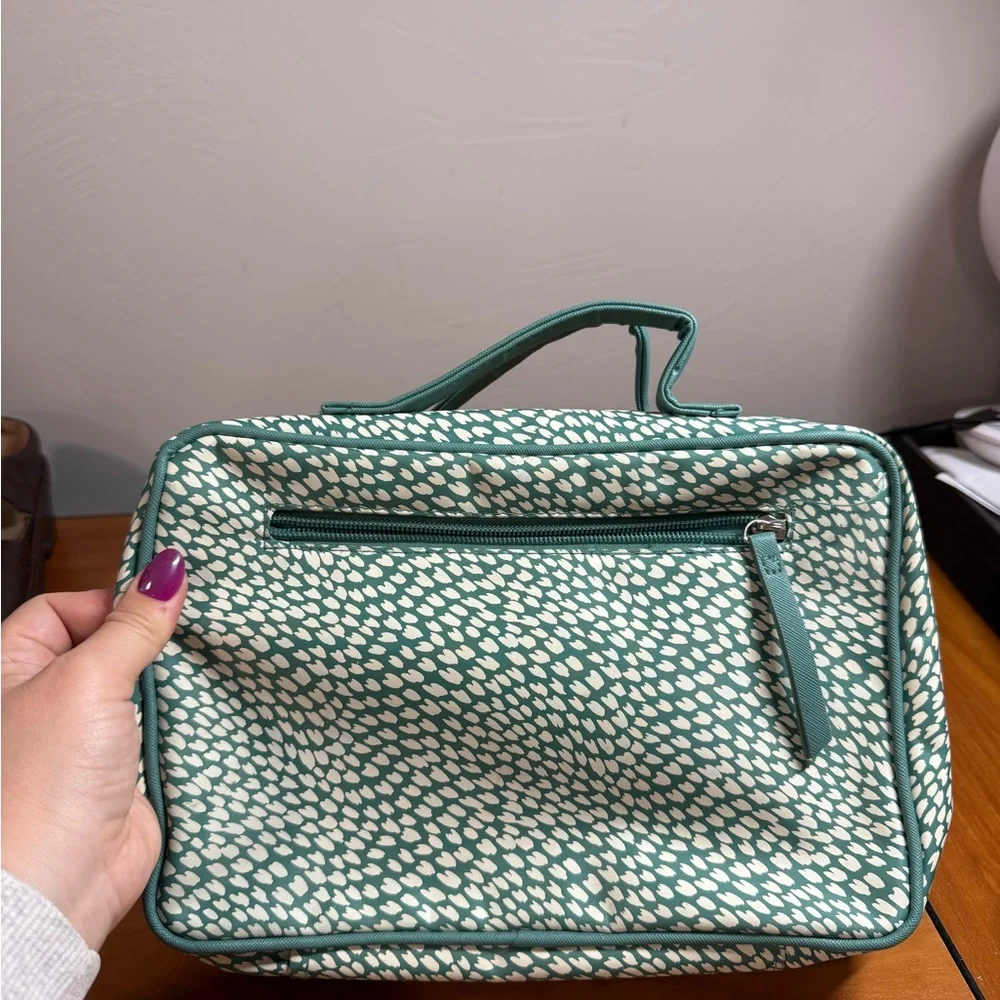 Tender Love + Carry Toiletry Weekender Bag‎ with Hanger Blue White Polka Dots - Picture 4 of 6